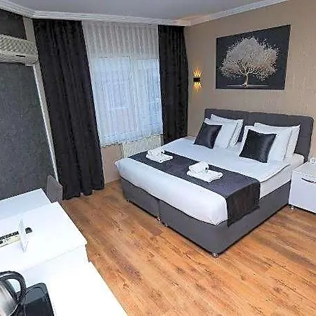 Ozdemir 3*
