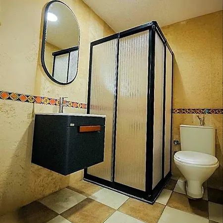 Ozdemir Hotel